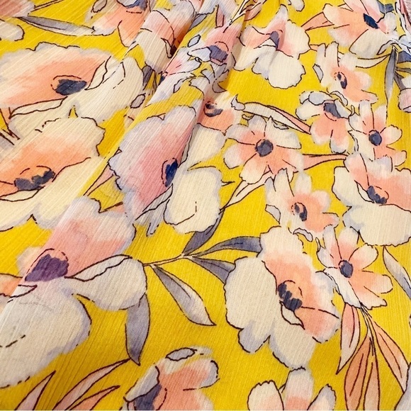 Tommy Hilfiger Pin Tuck Yellow Floral Blouse - Medium - Picture 12 of 16